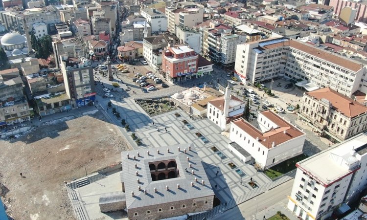 Samsun'da Saathane Meydanı tarihe ışık tutacak Görseli